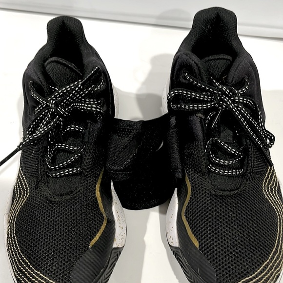 ADIDAS Deep Threat J Black,Gold,White Kids Basketball Sneaker Shoes  SIZE 3 1/2 - Picture 9 of 11